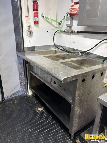 Gallery image 5 – 1986 GMC Vandura 13.5ft All-Purpose Food Truck