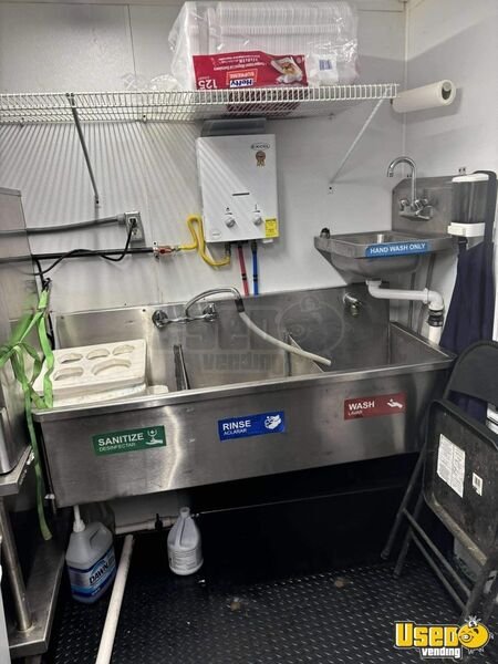 Gallery image 8 – 1986 GMC Vandura 13.5ft All-Purpose Food Truck – Ansul Fire Suppression