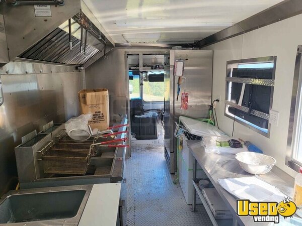 Gallery image 4 – 2005 Ford Workhorse All-Purpose Food Truck – Pro Fire Suppression